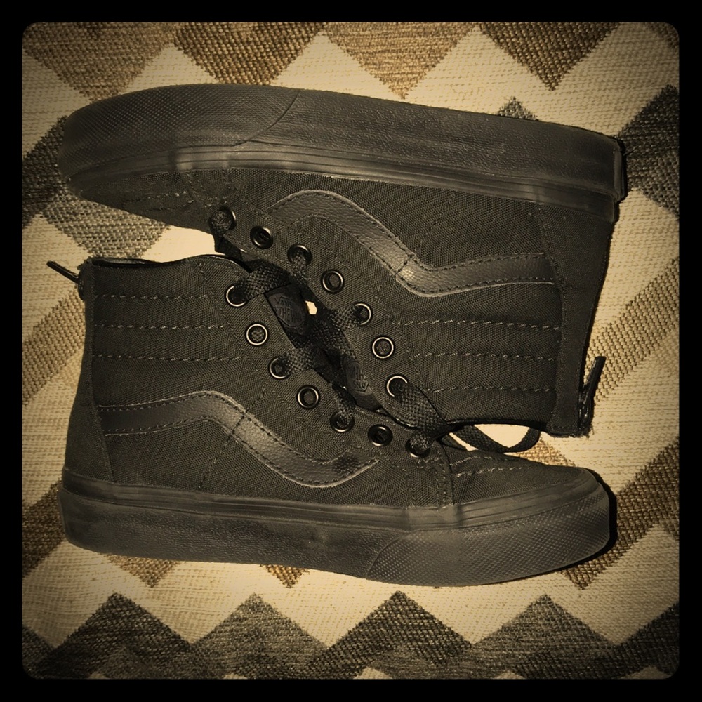 Kids vans shoes